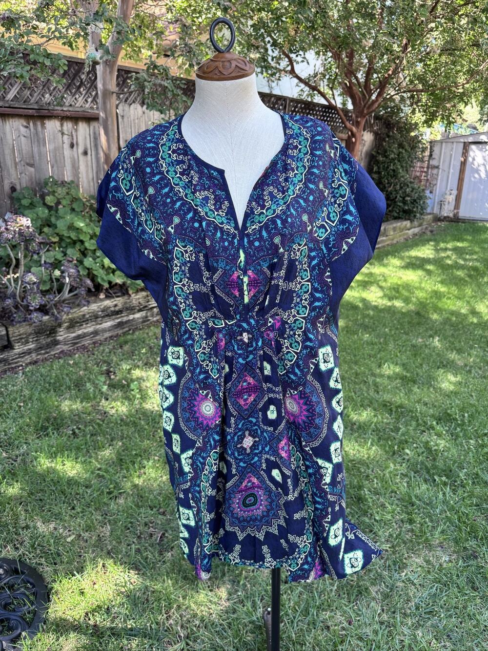 Maeve Women's Small Short Kaftan Dress Silk Geometric V-Neck Kimono Sleeve Boho